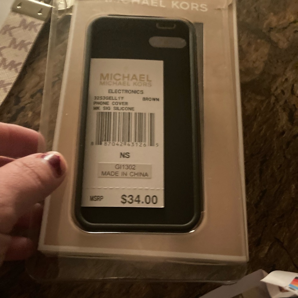 Michael kors xs phone case. Brand nwt